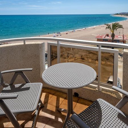 Caprici Beach Hotel & Spa 산타수산나 외부 사진