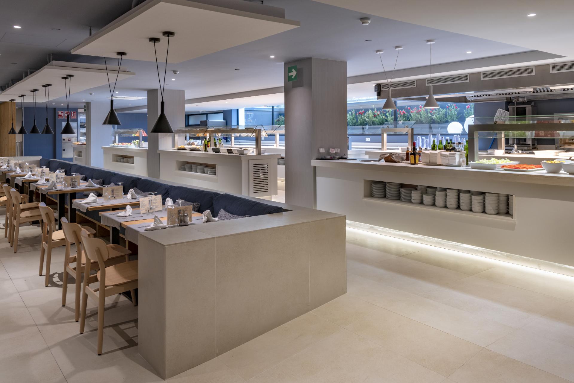 Caprici Beach Hotel & Spa 산타수산나 외부 사진