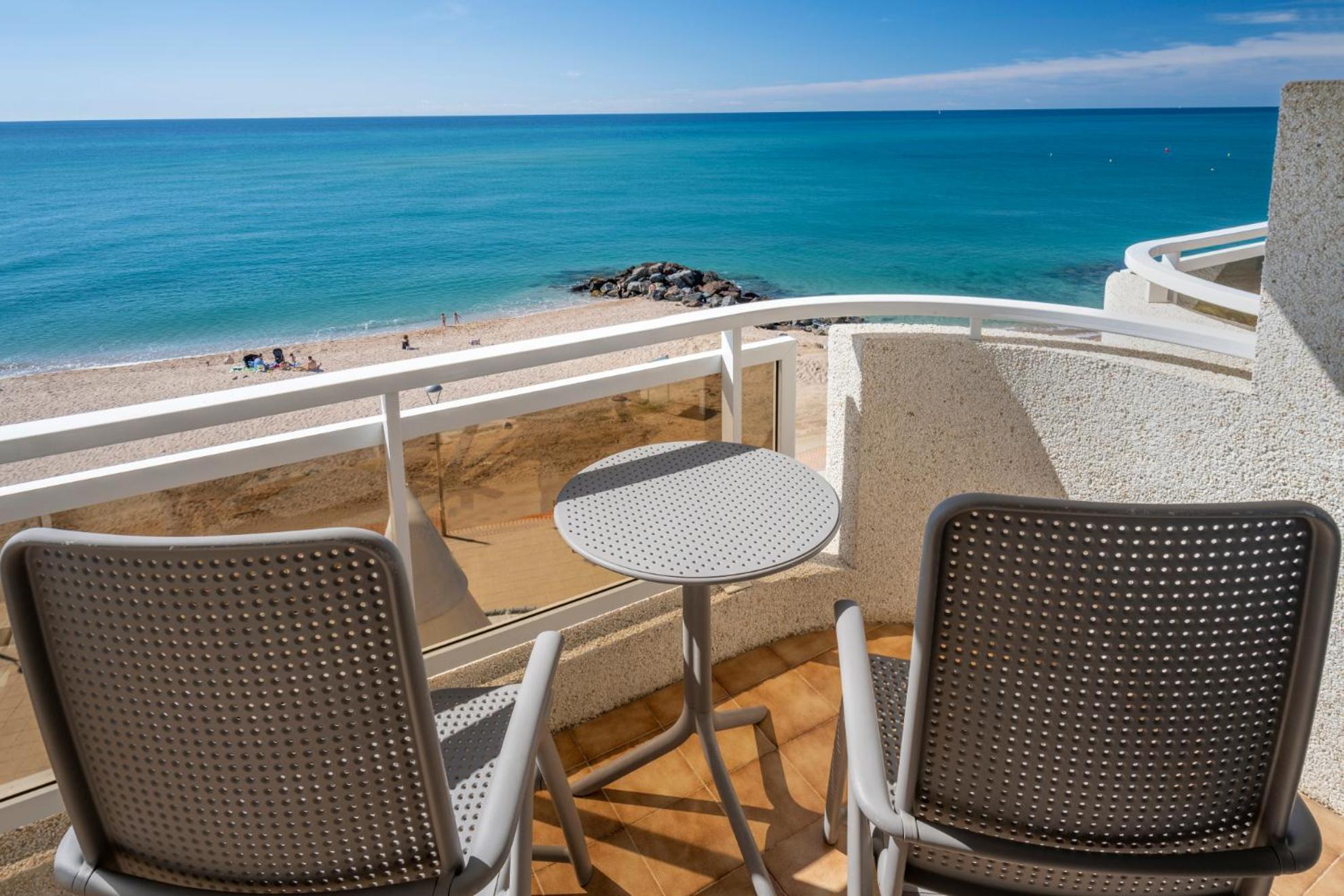 Caprici Beach Hotel & Spa 산타수산나 외부 사진
